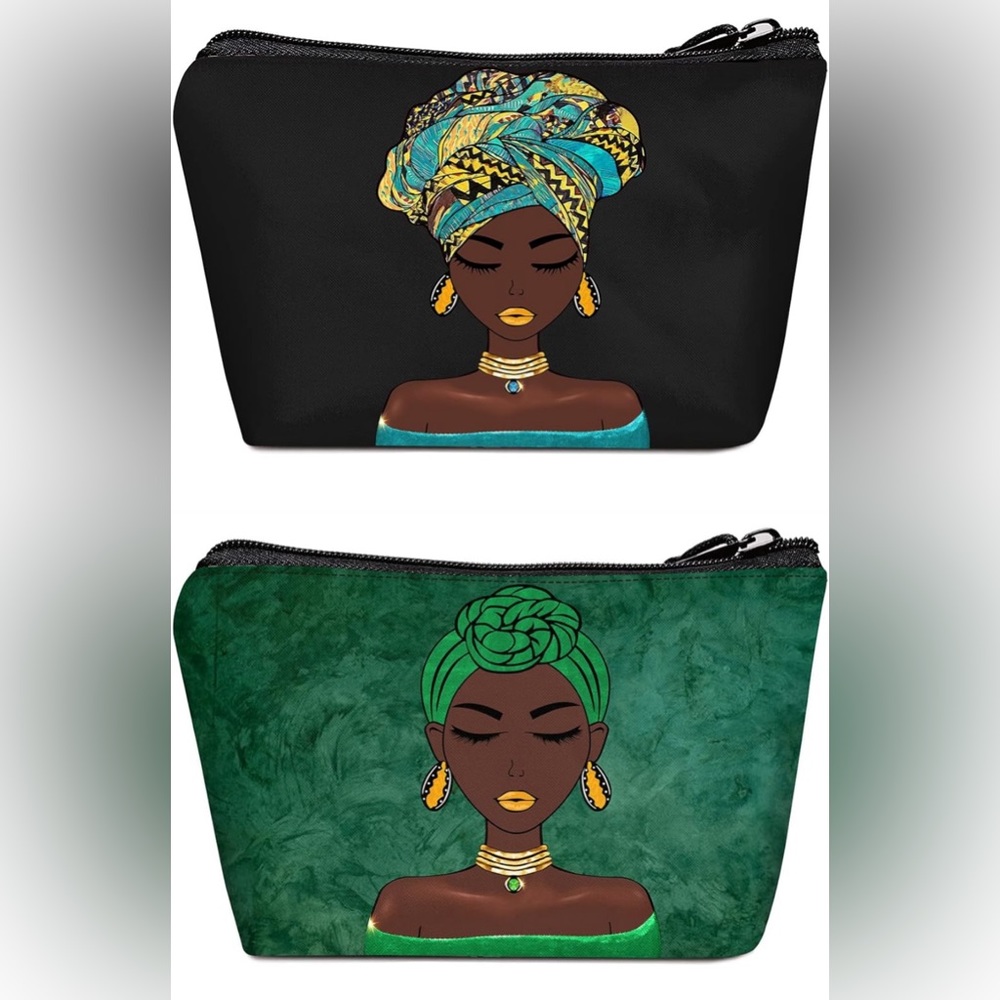 NWT Two Beautiful Makeup Bags 💚🖤
